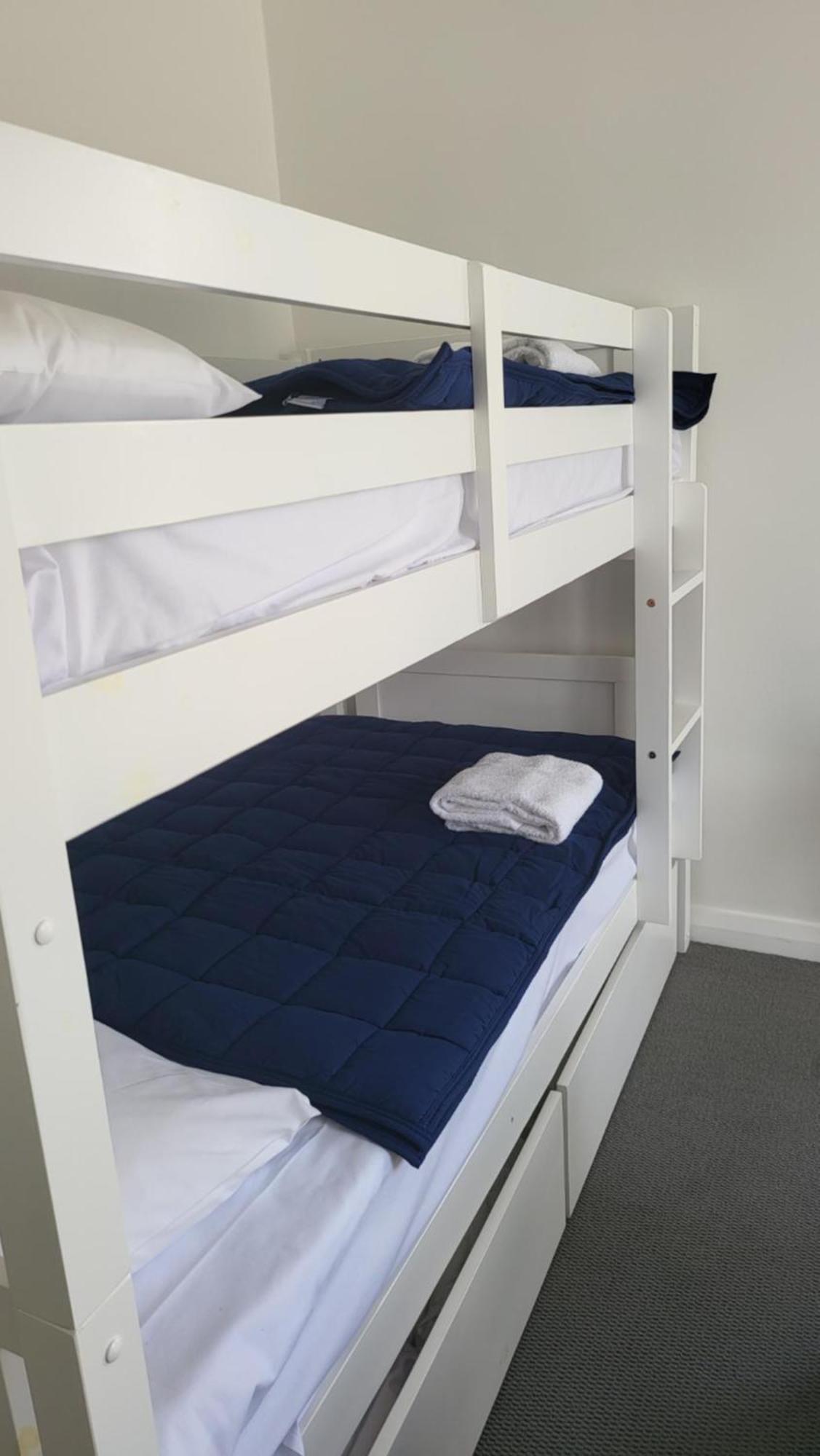 Husky 19 Beautifully Appointed Apartments - Great Location - In The Heart Of Husky Huskisson Exterior foto
